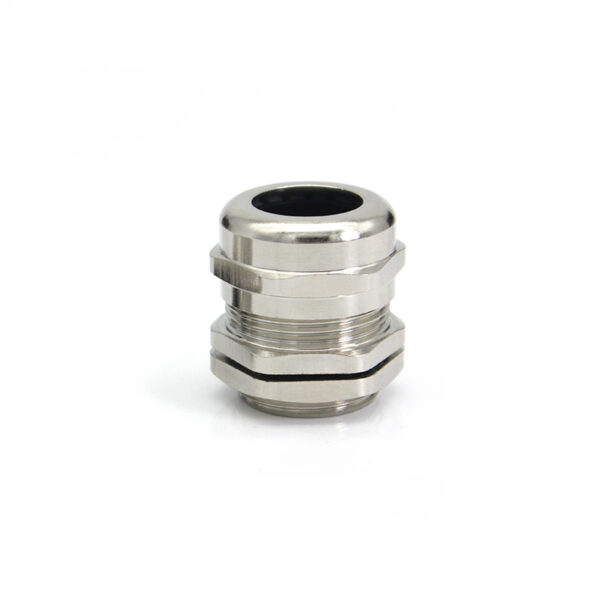 Гермоввод (с контргайкой и резиновым кольцом) 4,5-8 ммникелированная латунь 7